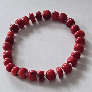 Vibrant Red Coral-Tone Beaded Gemstone Stretch Bracelet